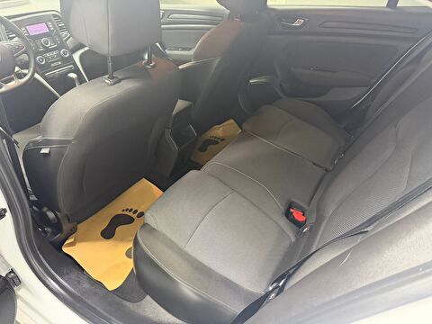renault, megane, sedan 1.3 tce joy edc, otomatik, benzin 2.el otomobil | renew 17