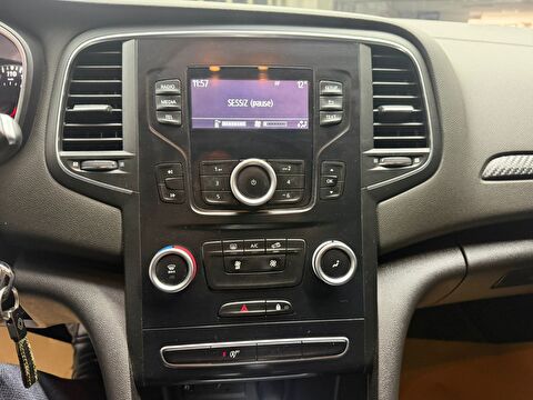 renault, megane, sedan 1.3 tce joy edc, otomatik, benzin 2.el otomobil | renew 24