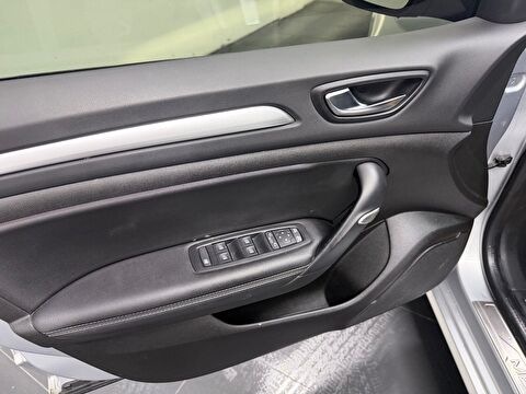 renault, megane, sedan 1.3 tce ıcon edc, otomatik, benzin 2.el otomobil | renew 23