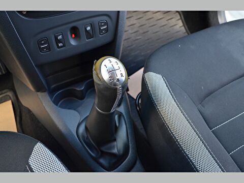 dacia, sandero, hatchback 1.5 dcı stepway, manuel, dizel 2.el otomobil | renew 27