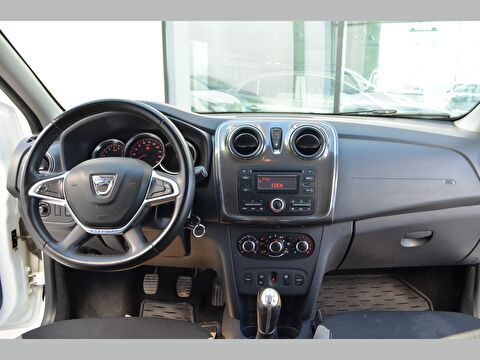 dacia, sandero, hatchback 1.5 dcı stepway, manuel, dizel 2.el otomobil | renew 20