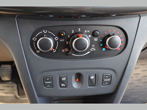 dacia, sandero, hatchback 1.5 dcı stepway, manuel, dizel 2.el otomobil | renew 26