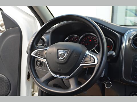 dacia, sandero, hatchback 1.5 dcı stepway, manuel, dizel 2.el otomobil | renew 19