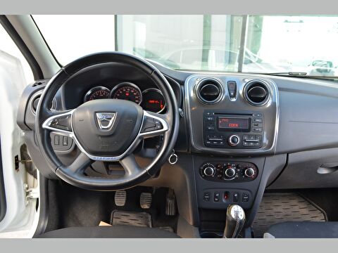 dacia, sandero, hatchback 1.5 dcı stepway, manuel, dizel 2.el otomobil | renew 21