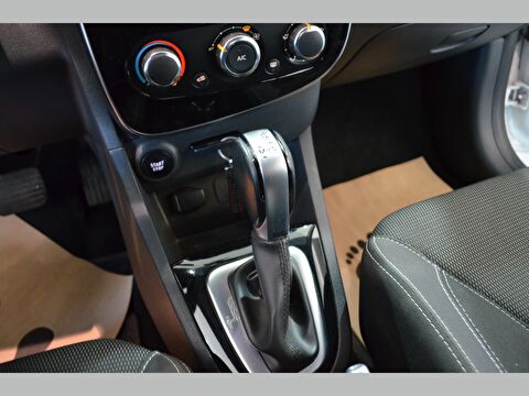 renault, clio, hatchback 1.5 dcı touch edc, otomatik, dizel 2.el otomobil | renew 26