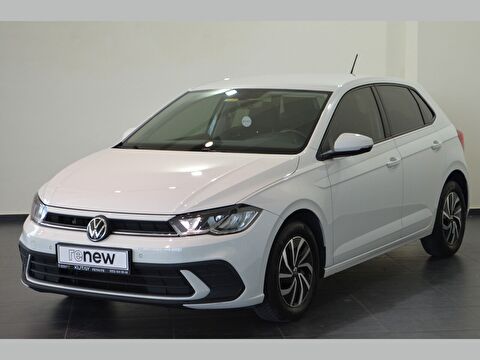 1.0 TSI Life DSG, 2. el otomobil | renew