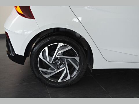 hyundai, i20, 1.0 t-gdı style+navigasyon, otomatik, benzin 2.el otomobil | renew 20