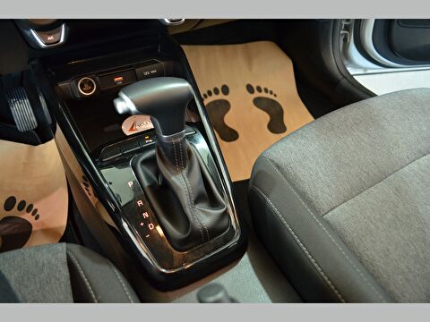 kia, stonic, suv 1.4 mpı cool otomatik, otomatik, benzin 2.el otomobil | renew 27