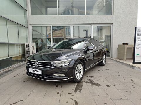 Sedan 1.6 TDI BMT Business DSG, 2. el otomobil | renew