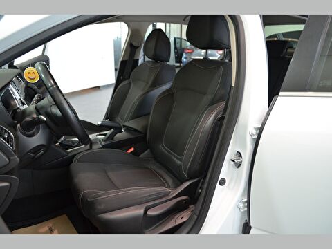 renault, megane, sedan 1.5 bluedci touch edc, otomatik, dizel 2.el otomobil | renew 22