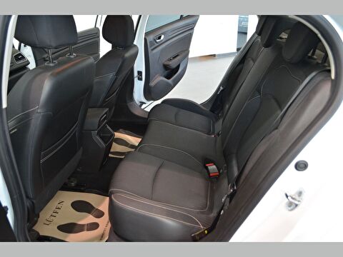 renault, megane, sedan 1.5 bluedci touch edc, otomatik, dizel 2.el otomobil | renew 28