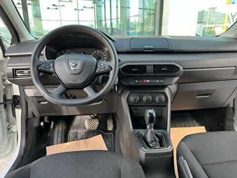 dacia, sandero, hatchback 1.0 tce comfort x-tronic, otomatik, benzin 2.el otomobil | renew 24