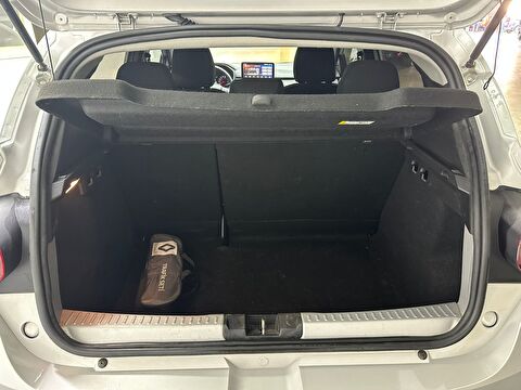 dacia, sandero, hatchback 1.0 tce stepway essential, manuel, benzin 2.el otomobil | renew 17