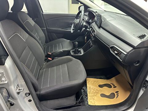 dacia, sandero, hatchback 1.0 tce stepway essential, manuel, benzin 2.el otomobil | renew 11