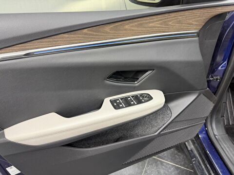 renault, megane e-tech, ıconic ev60, otomatik, elektrik 2.el otomobil | renew 22