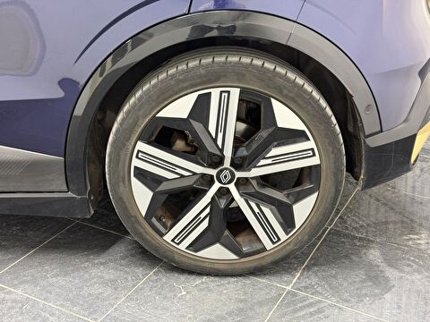 renault, megane e-tech, ıconic ev60, otomatik, elektrik 2.el otomobil | renew 12