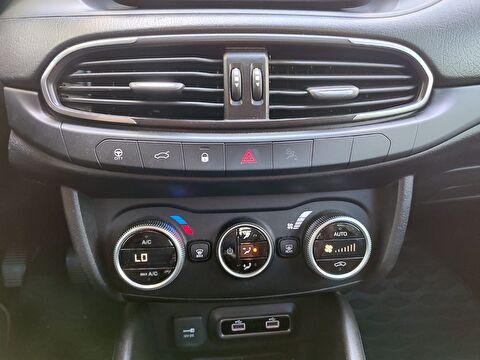 fiat, egea, sedan 1.4 fire easy, manuel, benzin 2.el otomobil | renew 24