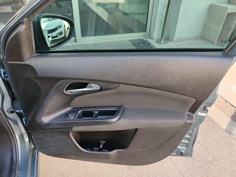 fiat, egea, sedan 1.4 fire easy, manuel, benzin 2.el otomobil | renew 18