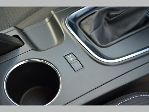 renault, megane, sedan 1.3 tce joy edc, otomatik, benzin 2.el otomobil | renew 28