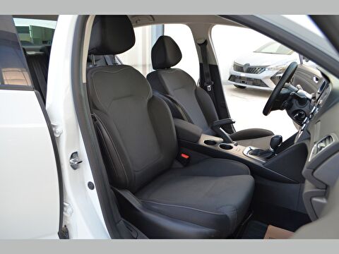 renault, megane, sedan 1.3 tce joy edc, otomatik, benzin 2.el otomobil | renew 18