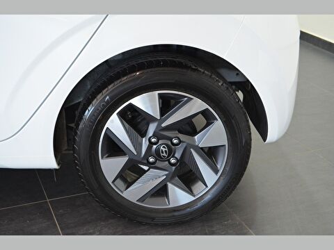 hyundai, i10, 1.2 mpı style+navigasyon, otomatik, benzin 2.el otomobil | renew 15