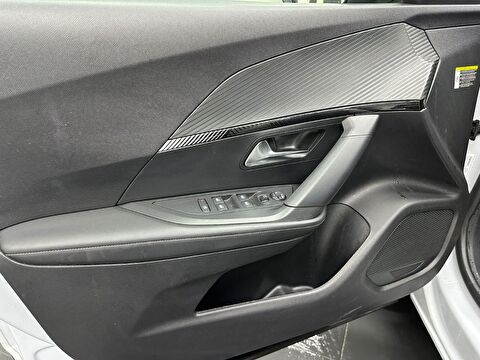 peugeot, 2008, crossover 1.2 puretech allure eat8, otomatik, benzin 2.el otomobil | renew 17