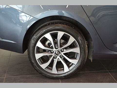 renault, megane, sedan 1.3 tce ıcon edc, otomatik, benzin 2.el otomobil | renew 24