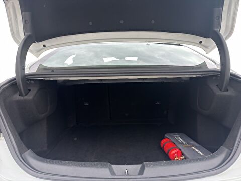 renault, megane, sedan 1.3 tce joy edc, otomatik, benzin 2.el otomobil | renew 10