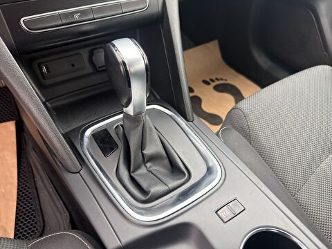 renault, megane, sedan 1.3 tce joy edc, otomatik, benzin 2.el otomobil | renew 20