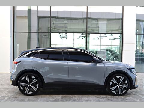 renault, megane e-tech, crossover ev60 ıconic otomatik, otomatik, elektrik 2.el otomobil | renew 8