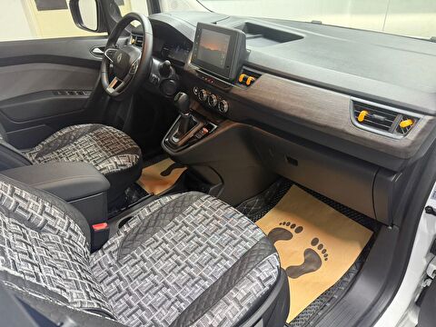 renault, kangoo multix, 1.3 tce ıconic edc, otomatik, benzin 2.el otomobil | renew 15