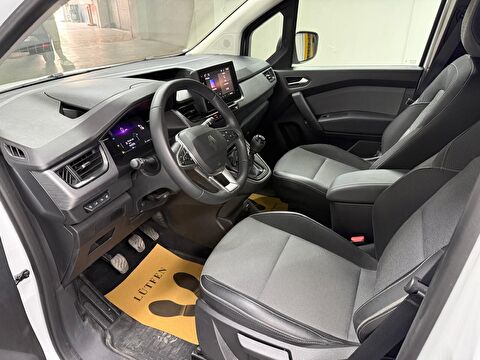 renault, kangoo multix, 1.5 bluedci techno, manuel, dizel 2.el otomobil | renew 17