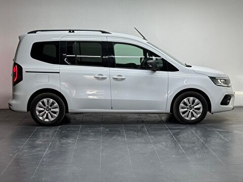 renault, kangoo multix, 1.5 bluedci techno, manuel, dizel 2.el otomobil | renew 7