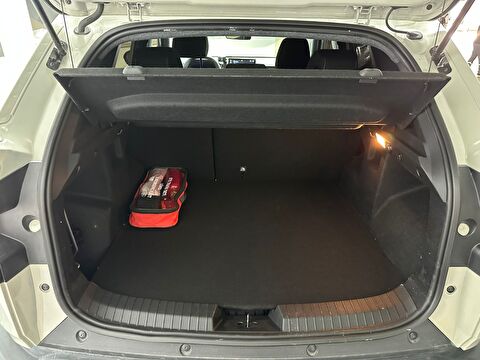 renault, duster, suv 1.2 tce mhev 4x4 advanced techno, manuel, mhev 2.el otomobil | renew 17