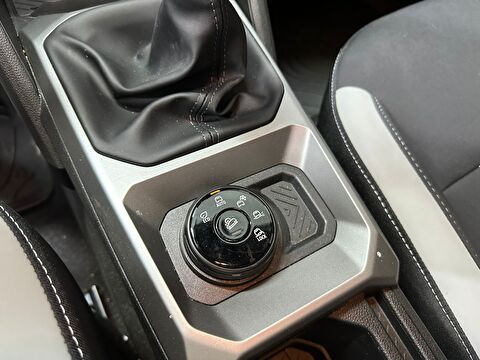 renault, duster, suv 1.2 tce mhev 4x4 advanced techno, manuel, mhev 2.el otomobil | renew 23