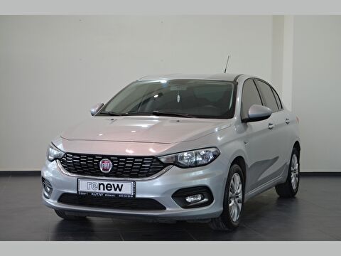 Sedan 1.6 MultiJet Easy Plus DCT, 2. el otomobil | renew