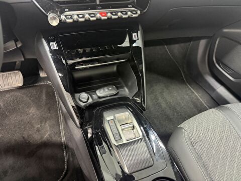 peugeot, 2008, 1.2 puretech allure eat8, otomatik, benzin 2.el otomobil | renew 25