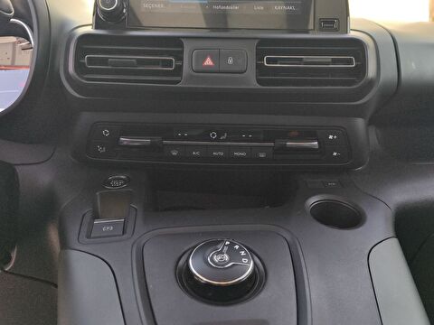 citroen, berlingo, 1.5 bluehdı shine bold eat8, otomatik, dizel 2.el otomobil | renew 15