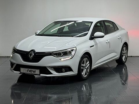 Sedan 1.3 TCe Joy, 2. el otomobil | renew