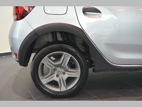 dacia, sandero, 0.9 tce turbo stepway easy-r, otomatik, benzin 2.el otomobil | renew 17