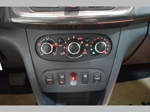 dacia, sandero, 0.9 tce turbo stepway easy-r, otomatik, benzin 2.el otomobil | renew 12