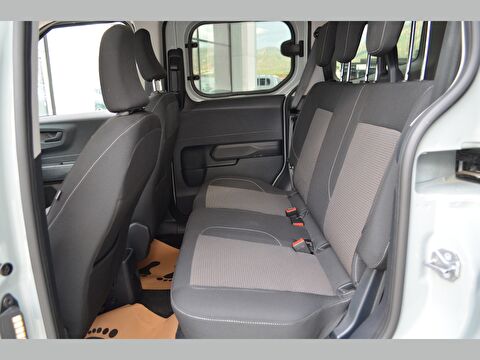 ford, tourneo courier, kombi 1.5 ecoblue trend, manuel, dizel 2.el otomobil | renew 23