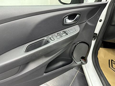 renault, clio, hatchback 1.5 dcı ıcon edc, otomatik, dizel 2.el otomobil | renew 17
