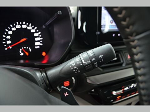 suzuki, swift, 1.2 mhev pulse dc cvt (çift renk), otomatik, benzin 2.el otomobil | renew 27