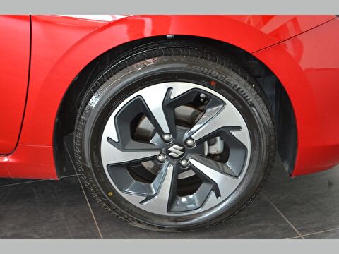 suzuki, swift, 1.2 mhev pulse dc cvt (çift renk), otomatik, benzin 2.el otomobil | renew 23