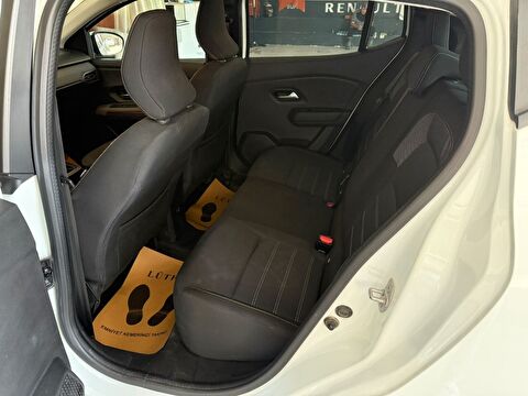 dacia, sandero stepway, 1.0 turbo prestige x-tronic cvt, otomatik, benzin 2.el otomobil | renew 17