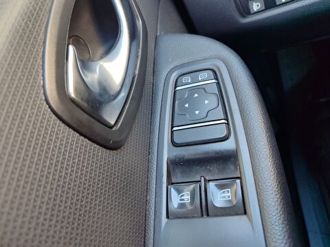 renault, clio, sport tourer 0.9 tce joy, manuel, benzin 2.el otomobil | renew 25