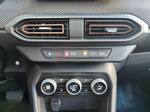 dacia, sandero, hatchback 1.0 tce stepway expression cvt, otomatik, benzin 2.el otomobil | renew 25
