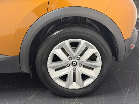 renault, captur, crossover 1.3 tce mhev touch edc, otomatik, mhev 2.el otomobil | renew 19