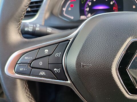 renault, kangoo multix, combi 1.3 tce ıconic edc, otomatik, benzin 2.el otomobil | renew 19